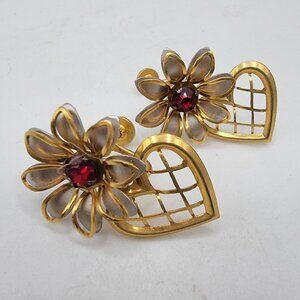 Vintage B.N. Bugbee & Niles Flower‎ Red Rhinestone & Heart Screw Back Earrings
